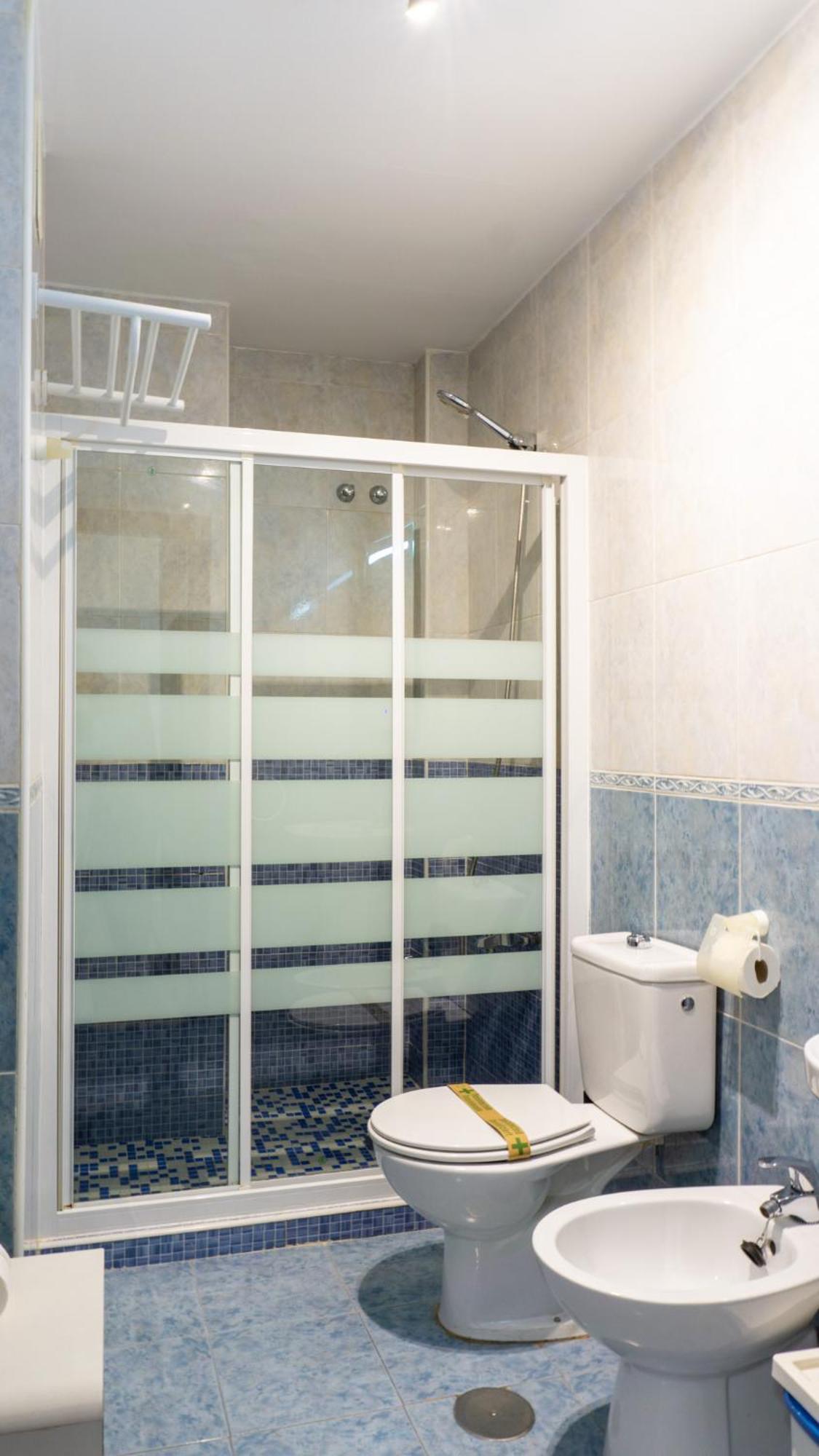 Tuga Dos Aceras 38 Malaga Apartman Kültér fotó